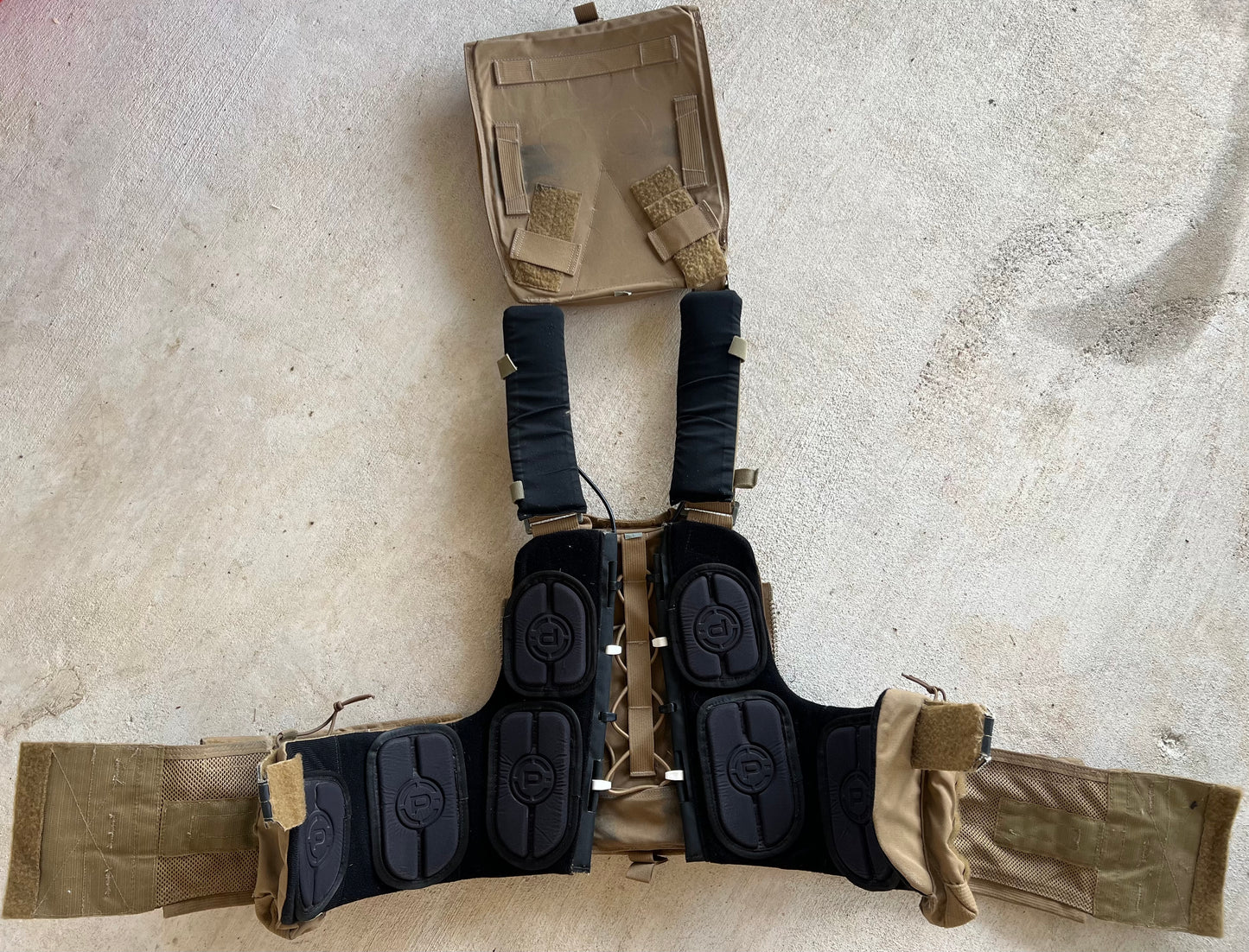 Crye Precision CPC Cage Plate Carrier Large coyote