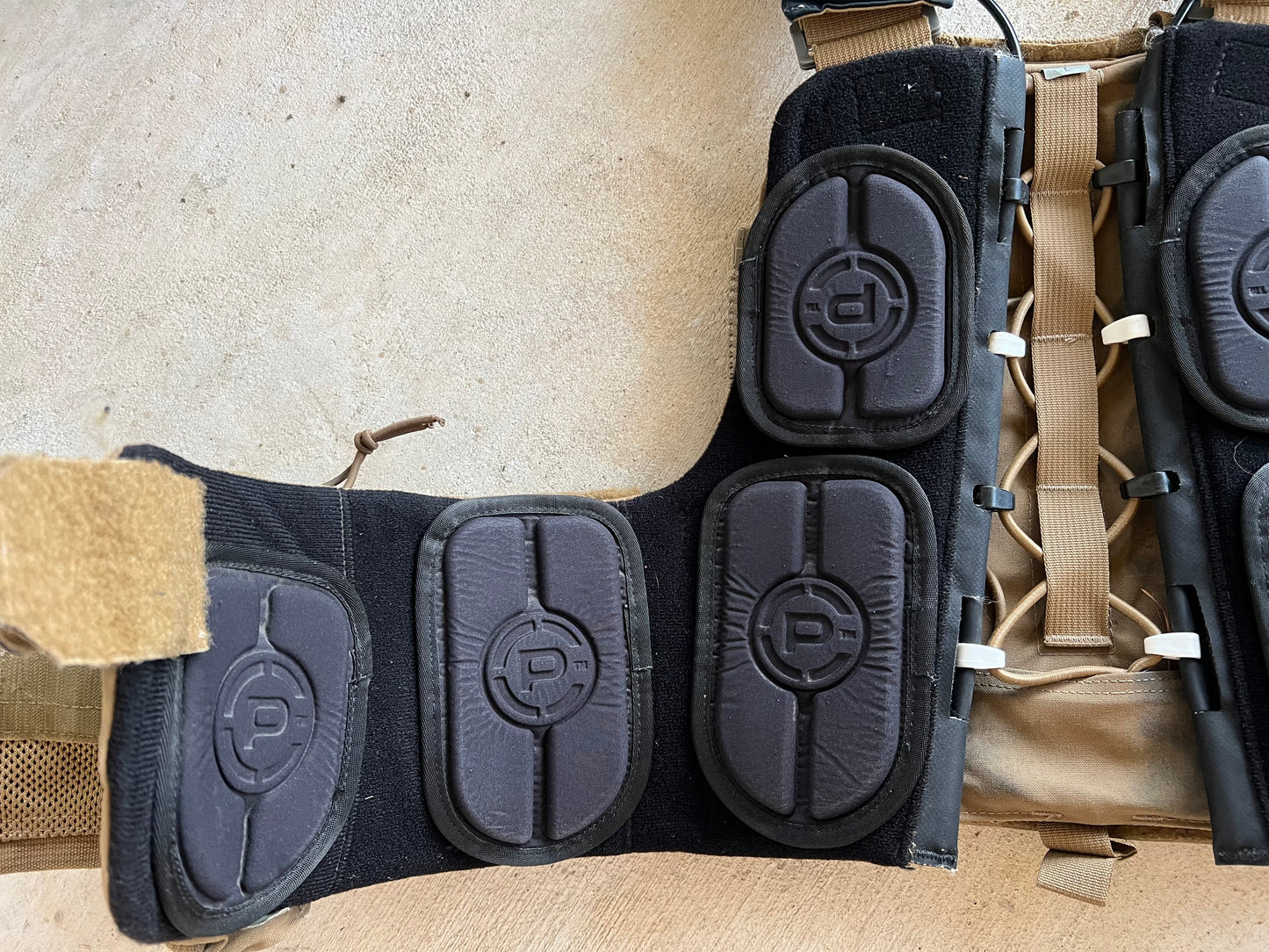 Crye Precision CPC Cage Plate Carrier Large coyote