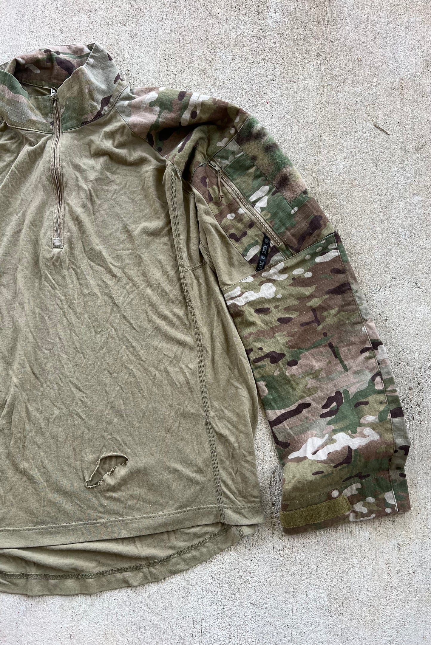 Crye Precision G4 medium regular multicam combat shirt