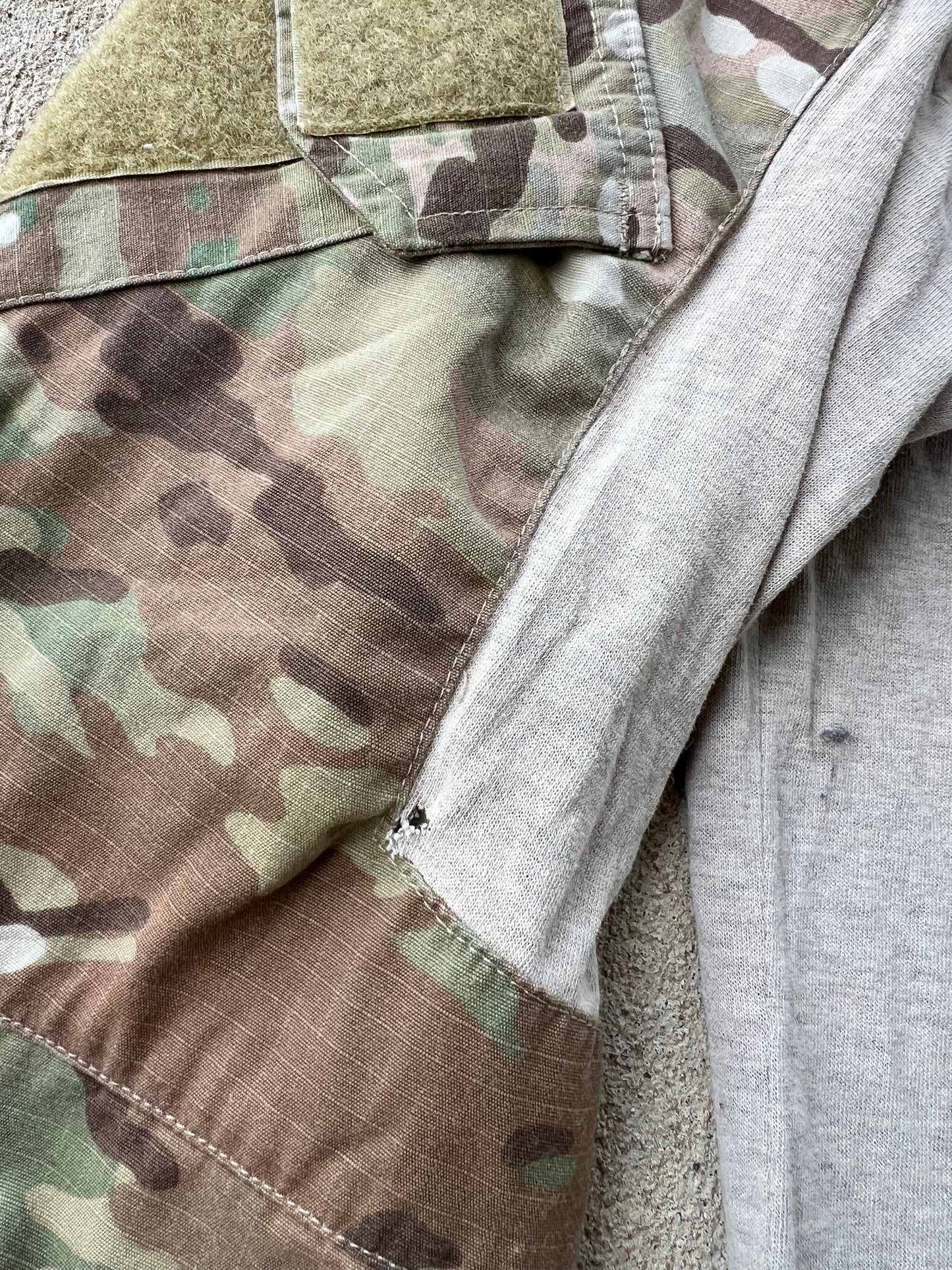 Crye Precision G2 medium long aor1 combat shirt oldgen seals cag devgru