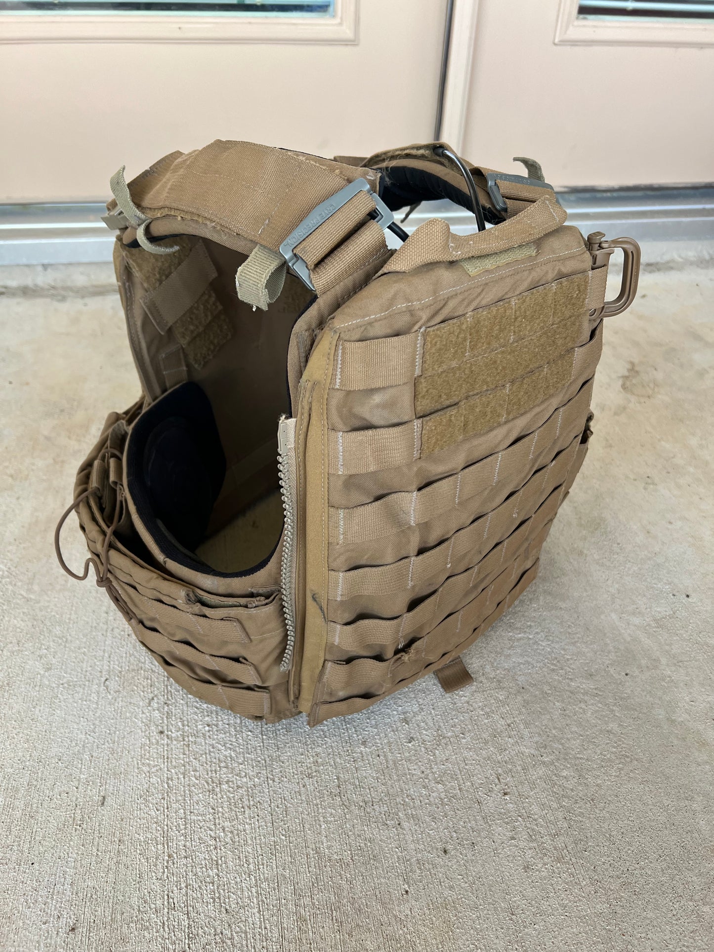 Crye Precision CPC Cage Plate Carrier Large coyote