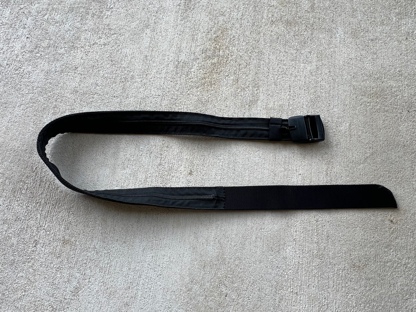 Unknown Belt size small