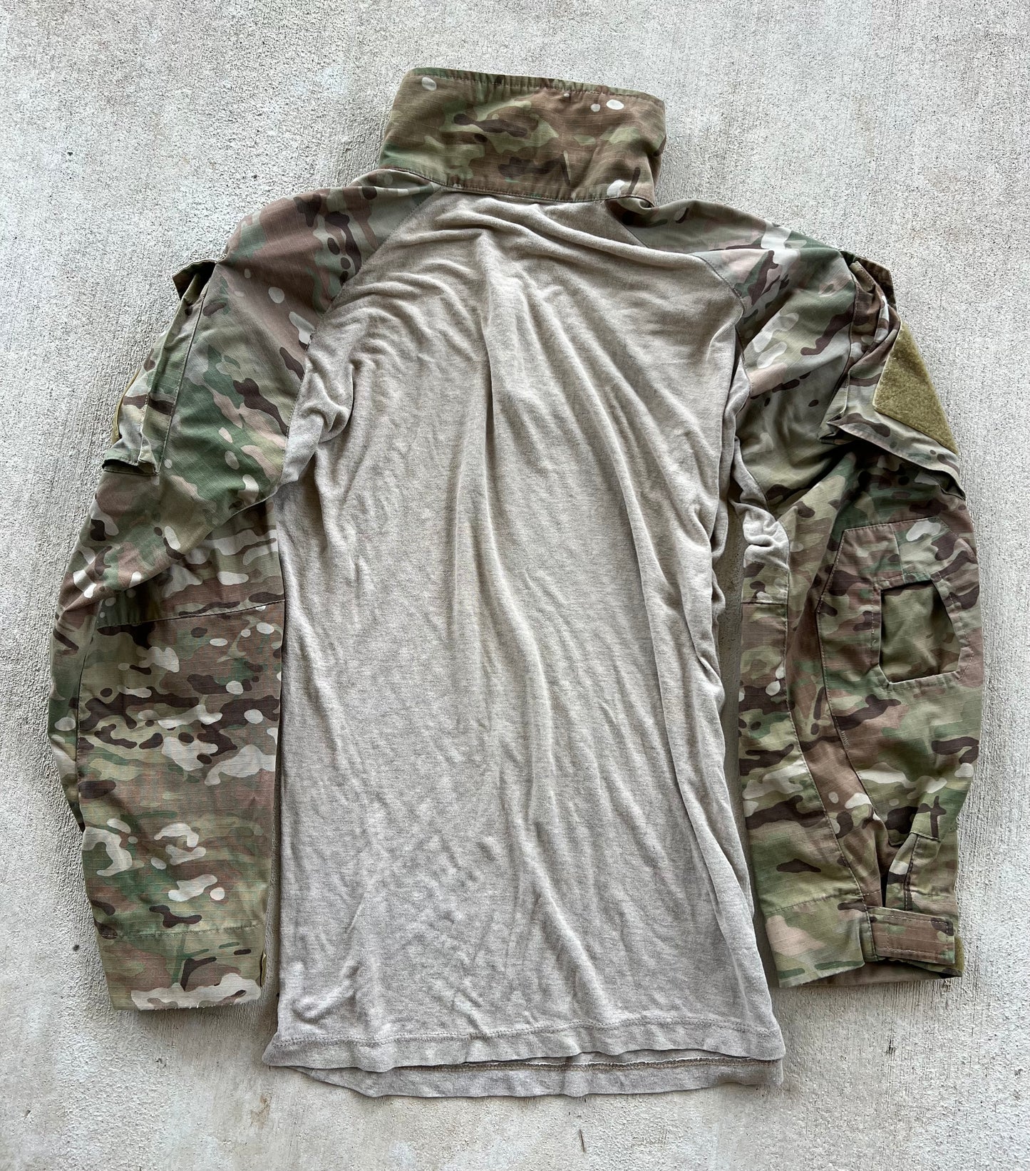 Crye G2 medium Long Multicam shirt