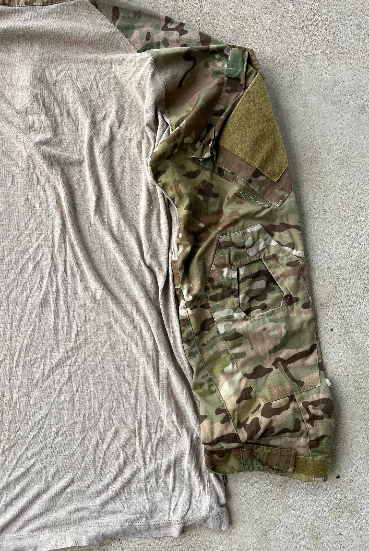 Crye Precision G2 medium long aor1 combat shirt oldgen seals cag devgru