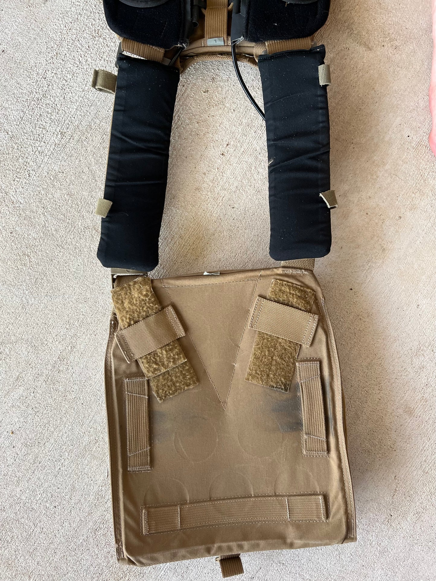 Crye Precision CPC Cage Plate Carrier Large coyote