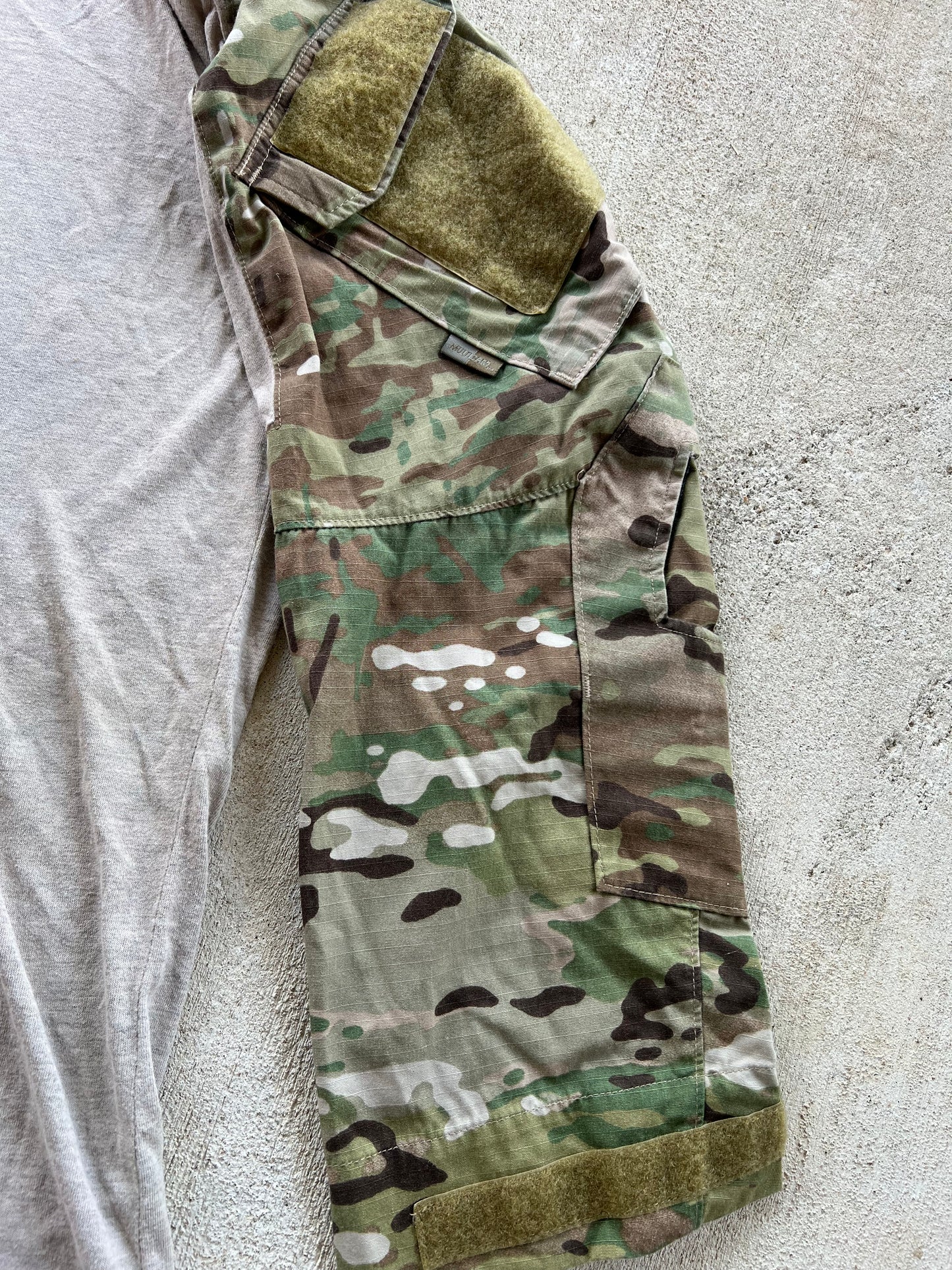 Crye Precision G2 large regular multicam combat shirt